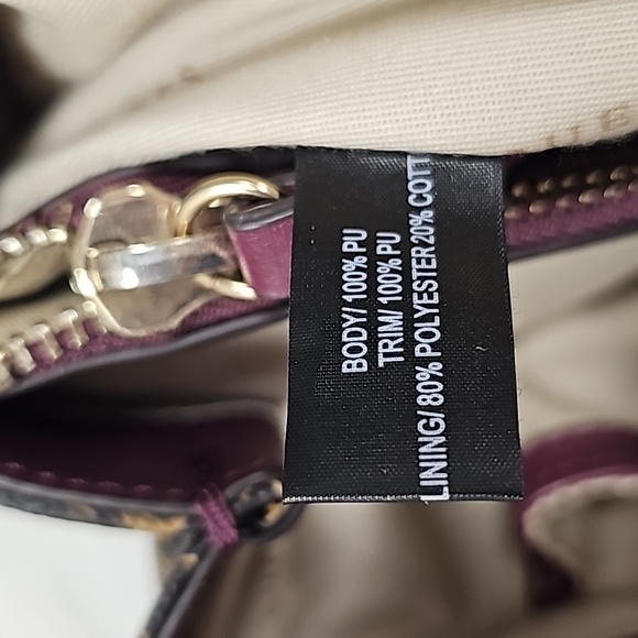 NWOT GUESS MIA BREAK THE RULES CARYALL BAG - Picture 5 of 6